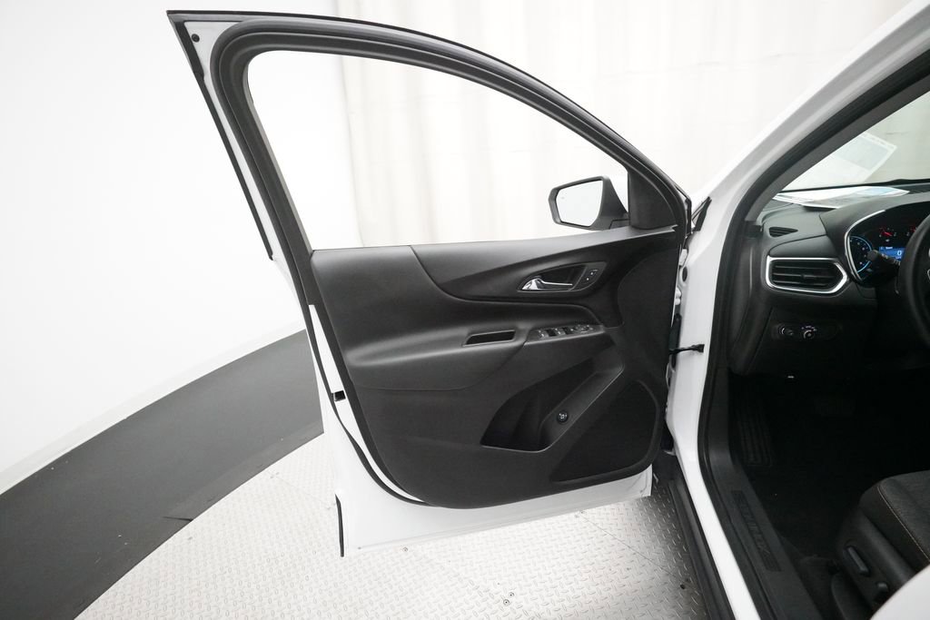 Certified 2023 Chevrolet Equinox LT image 28