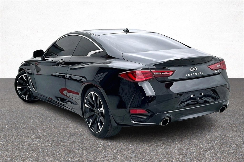 Used 2022 INFINITI Q60 3.0t Luxe w/ Essential Package image 4