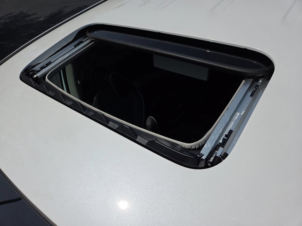 New 2026 Honda Odyssey Touring image 3
