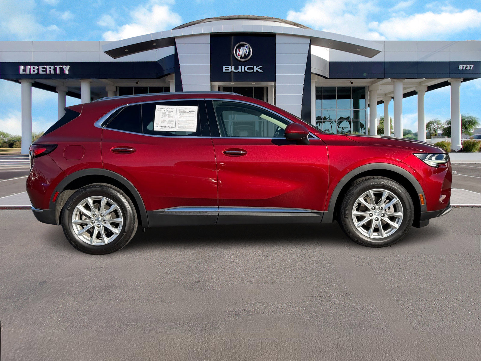 Used 2021 Buick Envision Preferred image 2