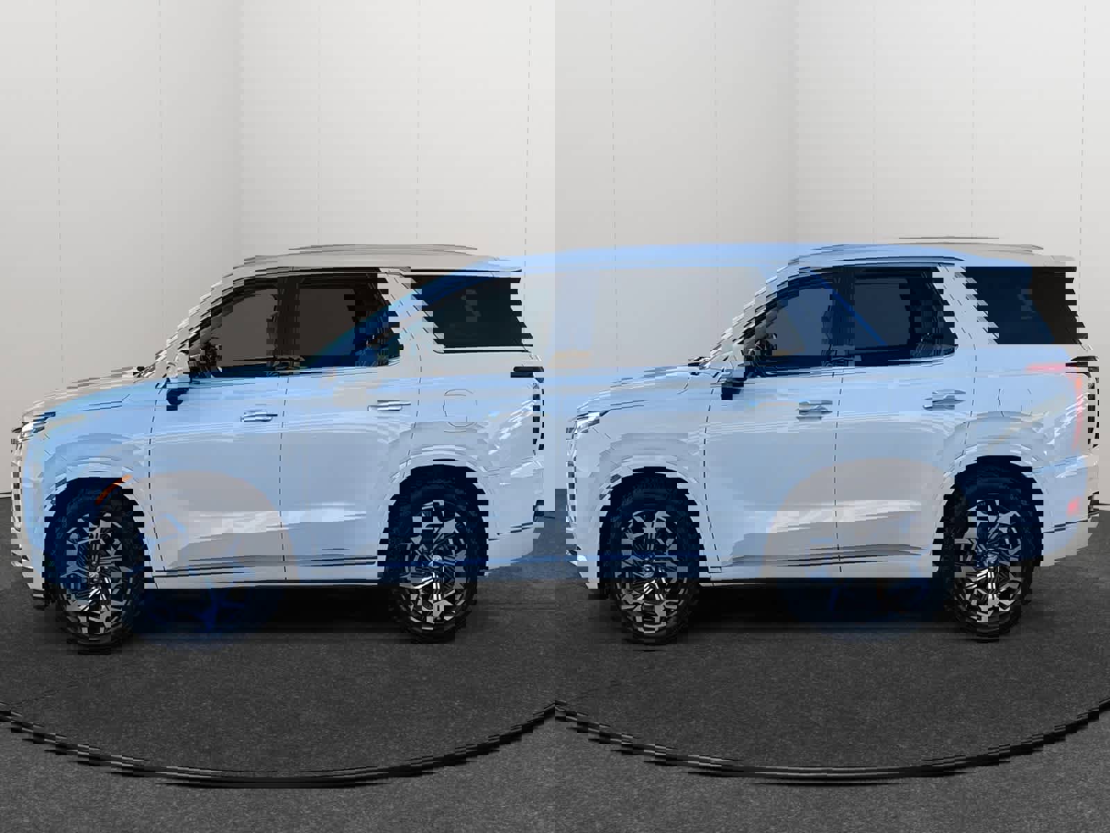 Used 2022 Hyundai Palisade Calligraphy w/ Cargo Package image 5