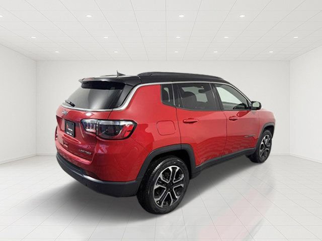 Certified 2024 Jeep Compass Limited AWD/4WD image 6