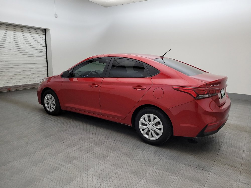Used 2021 Hyundai Accent SE image 3