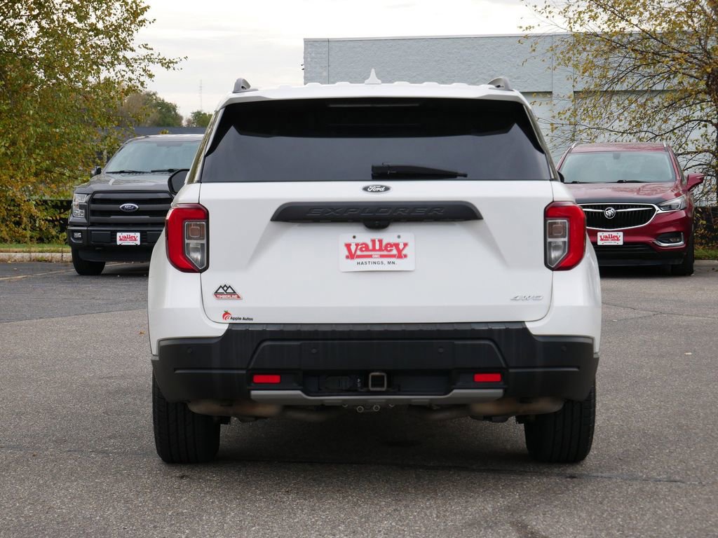 Used 2022 Ford Explorer Timberline image 6