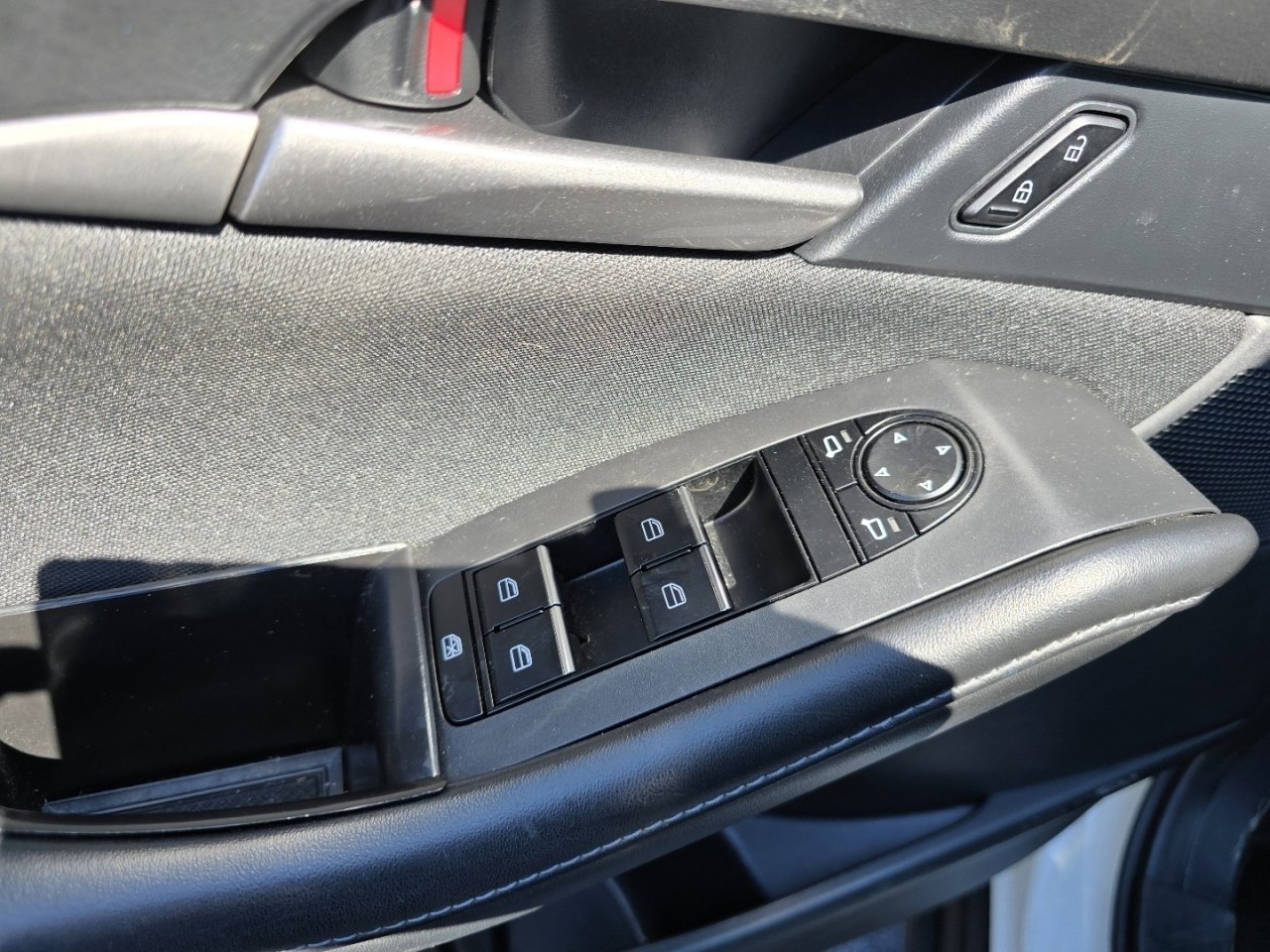 Used 2024 MAZDA CX-30 AWD 2.5 S image 19