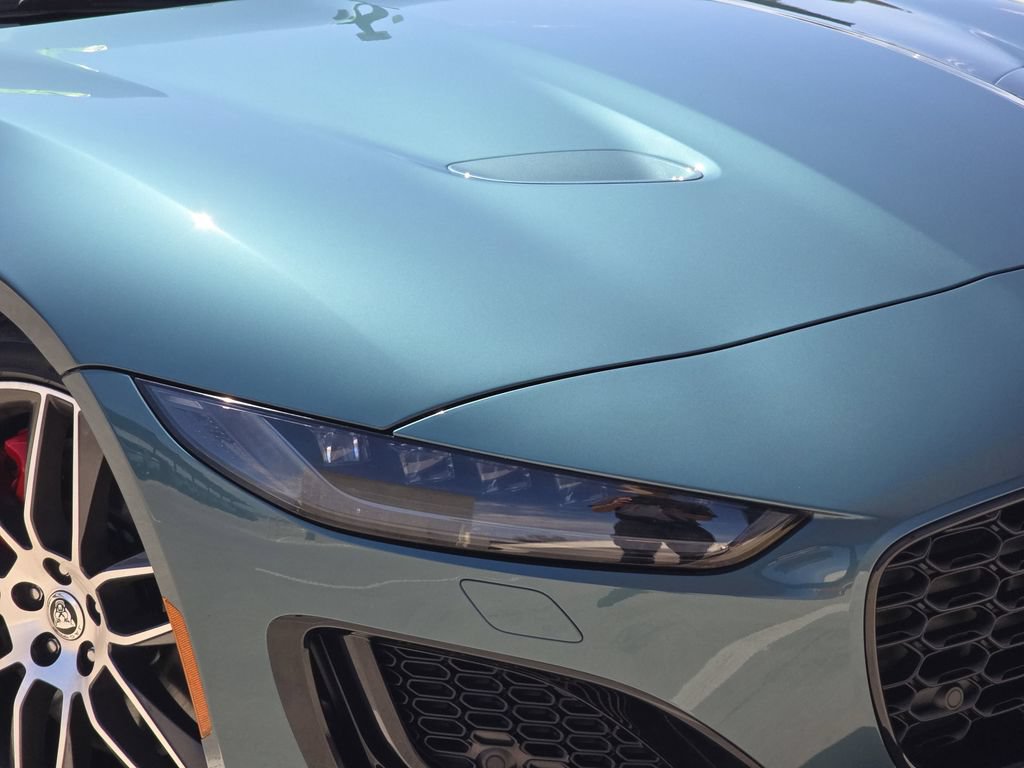 Certified 2024 Jaguar F-TYPE Coupe AWD image 30