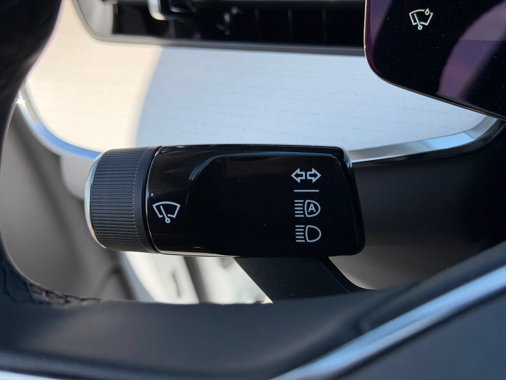 New 2026 Volvo EX90 Ultra AWD/4WD image 30