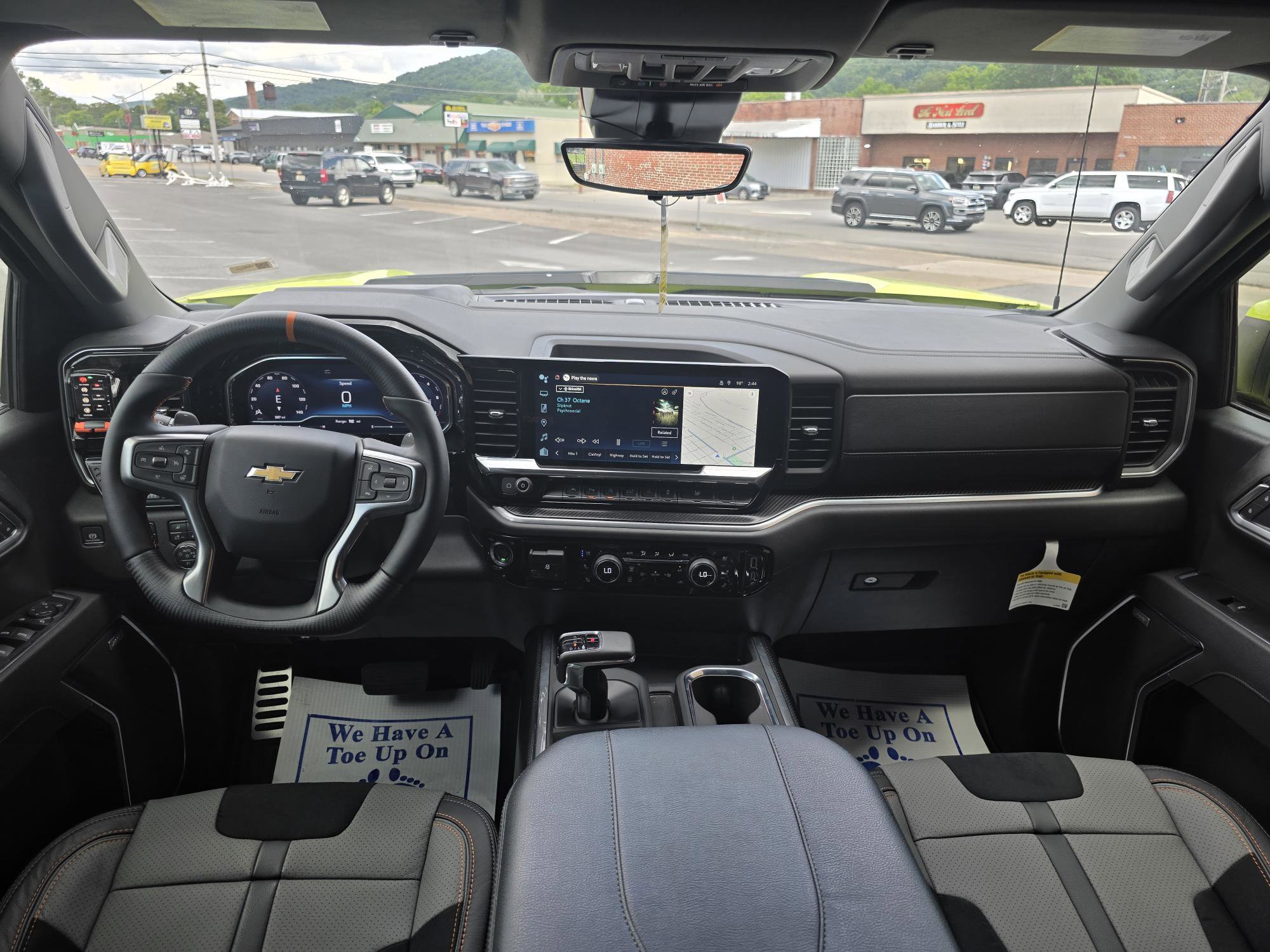 New 2025 Chevrolet Silverado 1500 LTZ w/ Technology Package image 18