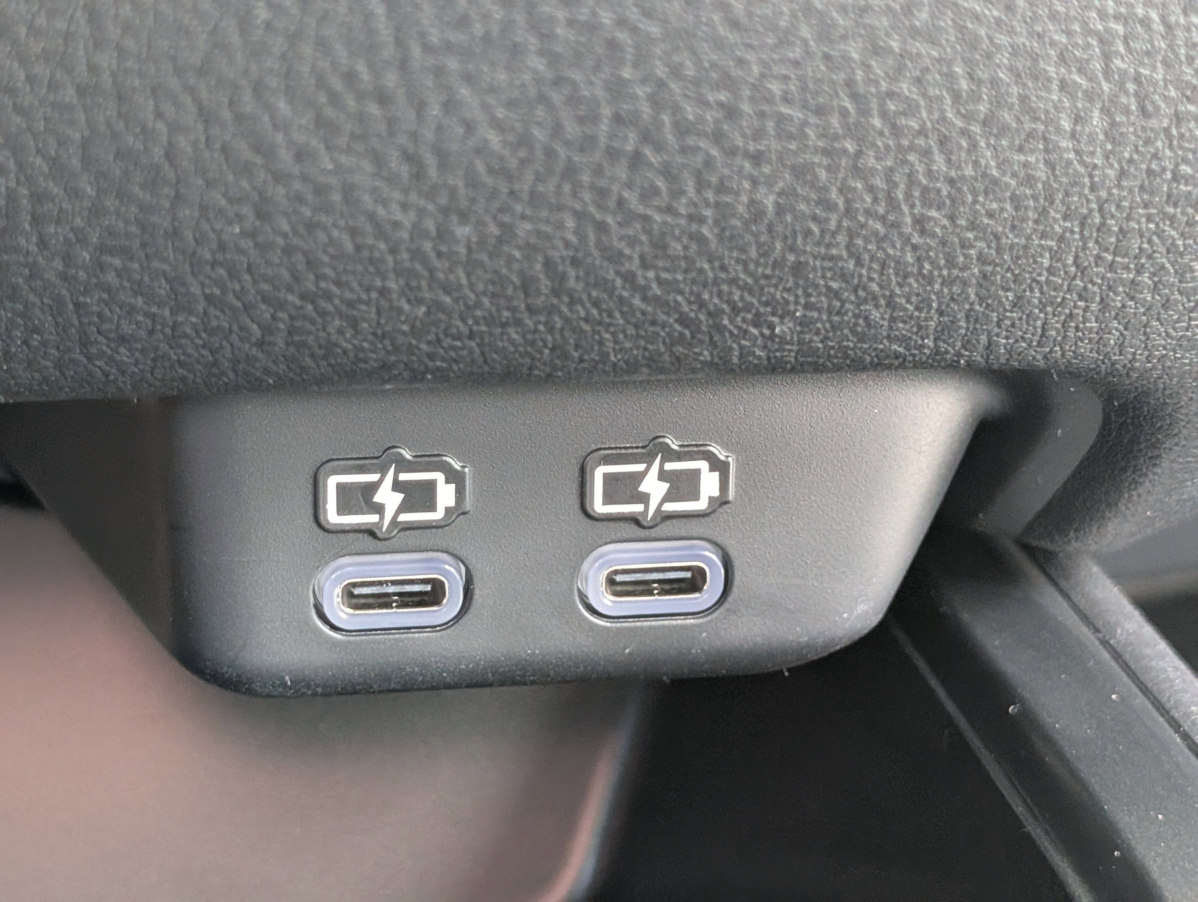 Used 2026 Lexus UX 300h AWD image 24