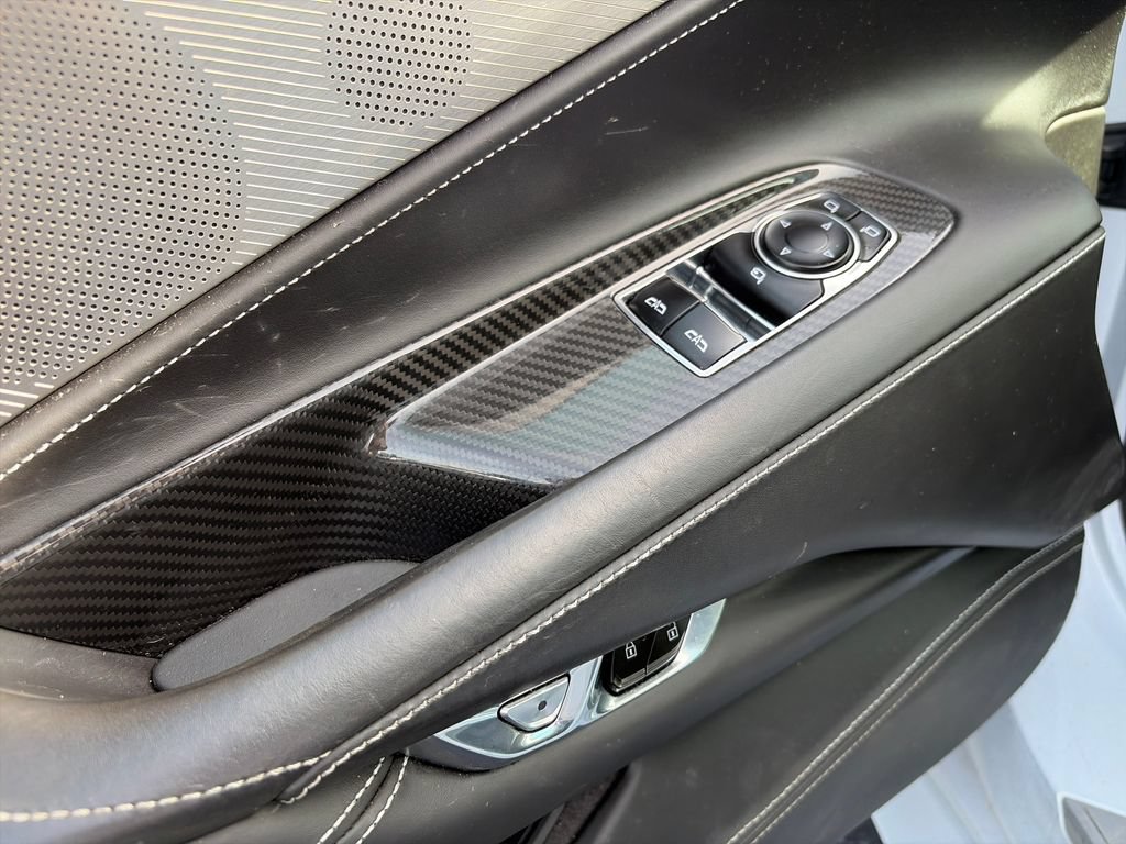 Used 2021 Chevrolet Corvette Stingray Premium Cpe w/ Z51 Performance Package RWD image 17