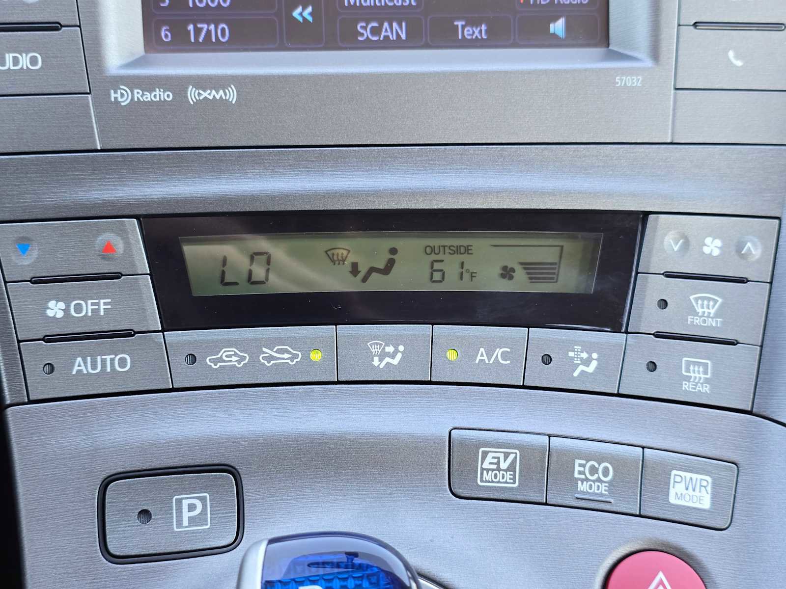 Used 2012 Toyota Prius Three image 30