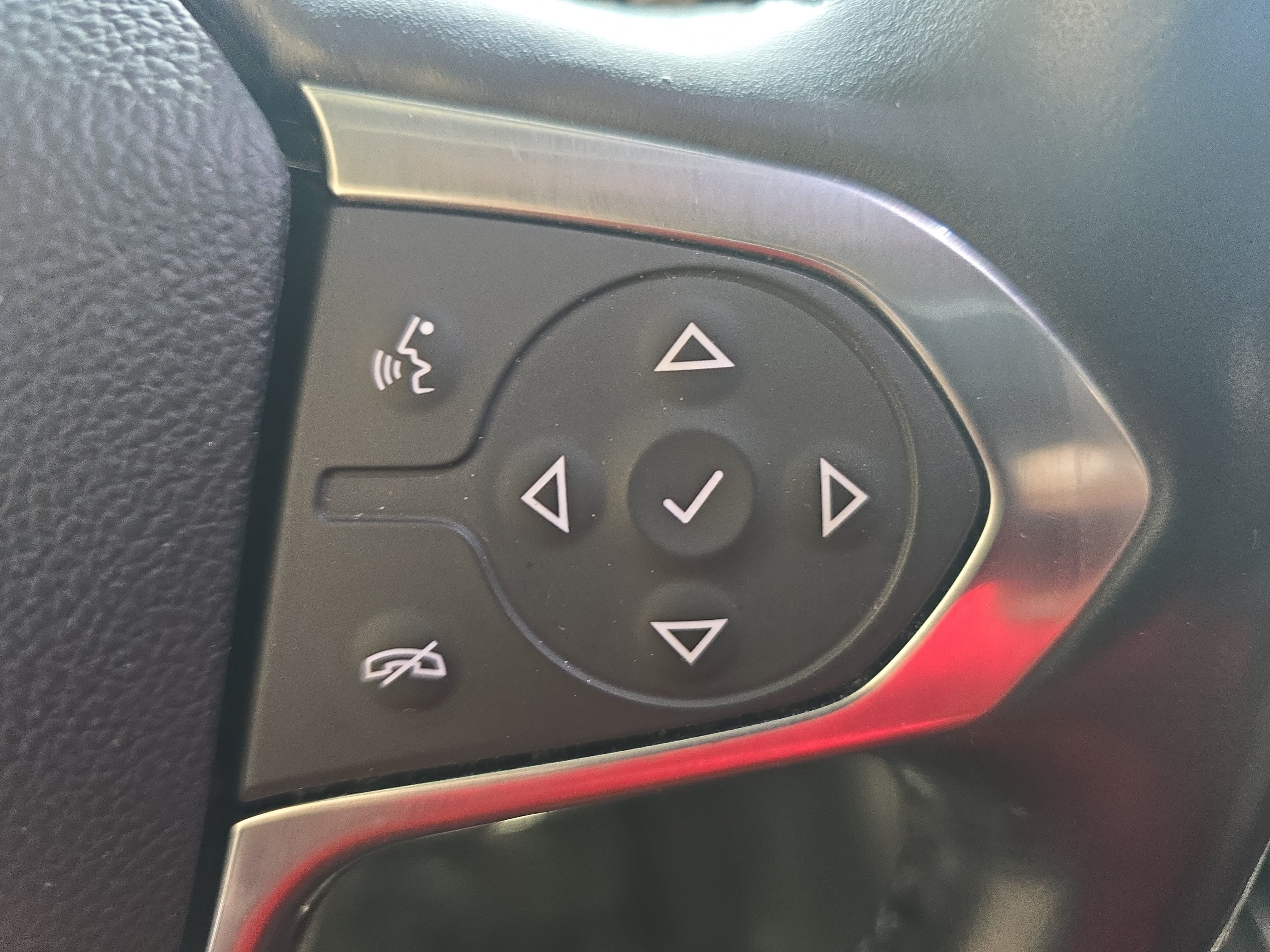 Used 2020 Chevrolet Traverse High Country AWD/4WD image 19