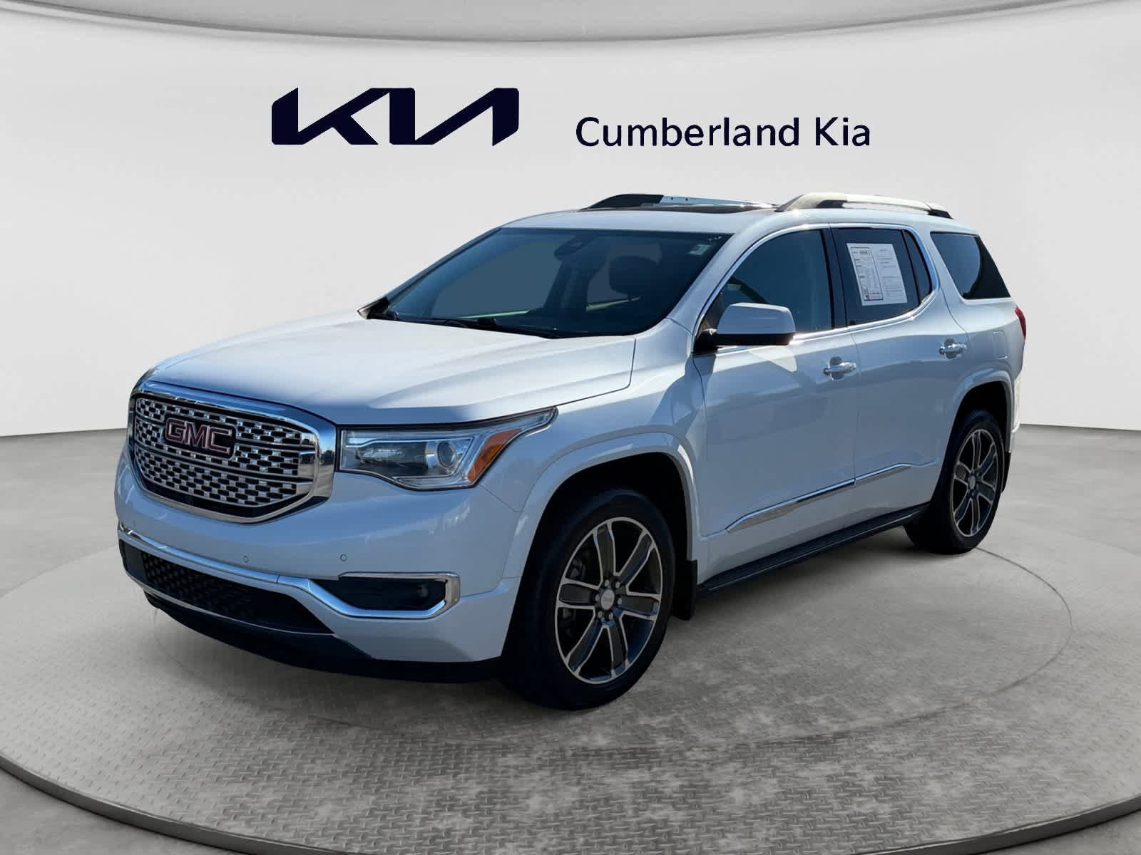 Used 2018 GMC Acadia Denali w/ Technology Package