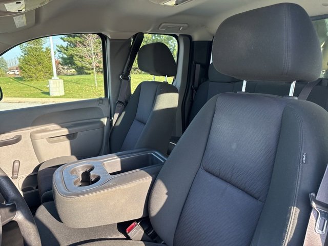 Used 2013 Chevrolet Silverado 1500 W/T image 16