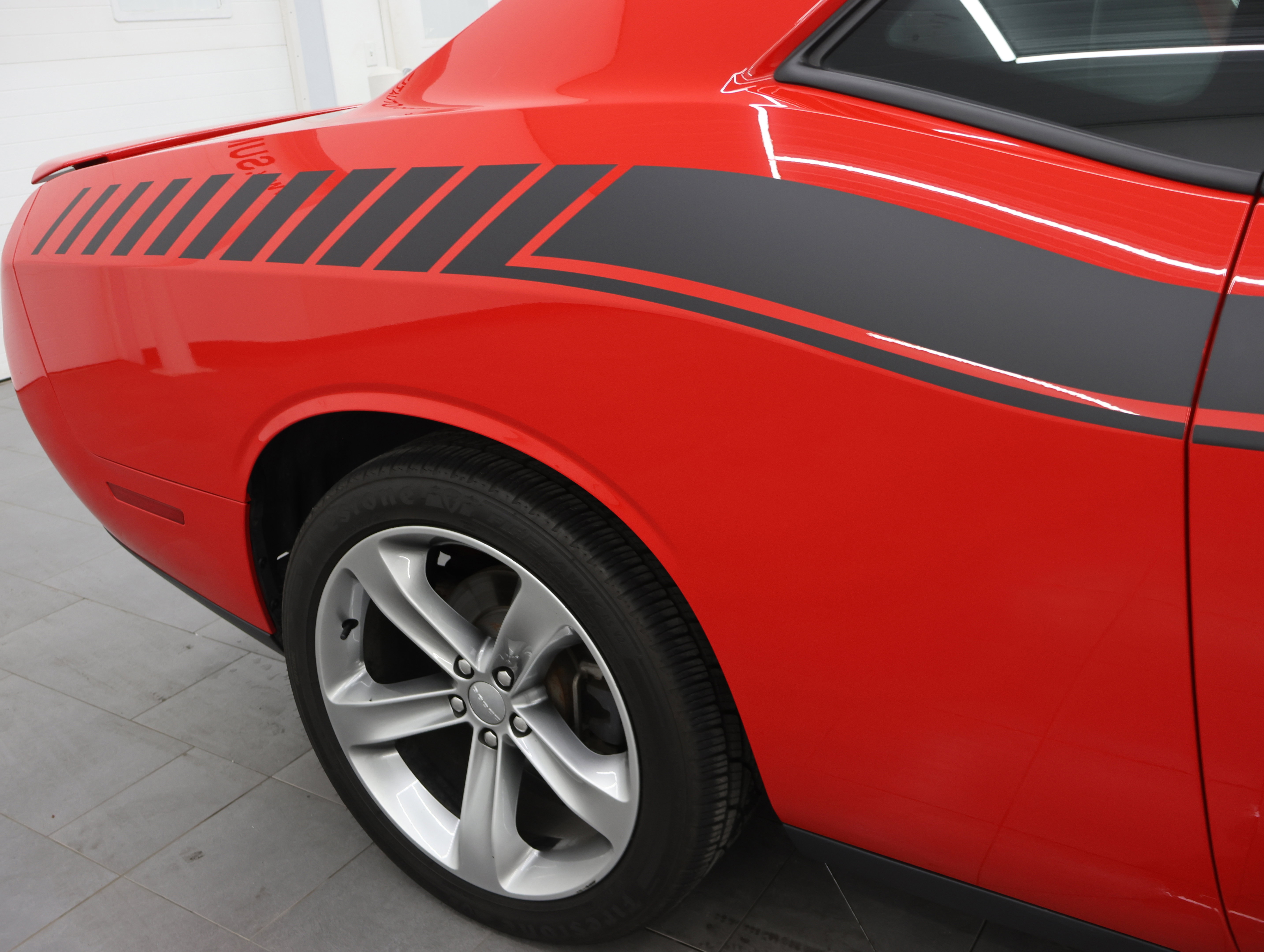 Used 2015 Dodge Challenger R/T w/ Quick Order Package 22B R/T image 24