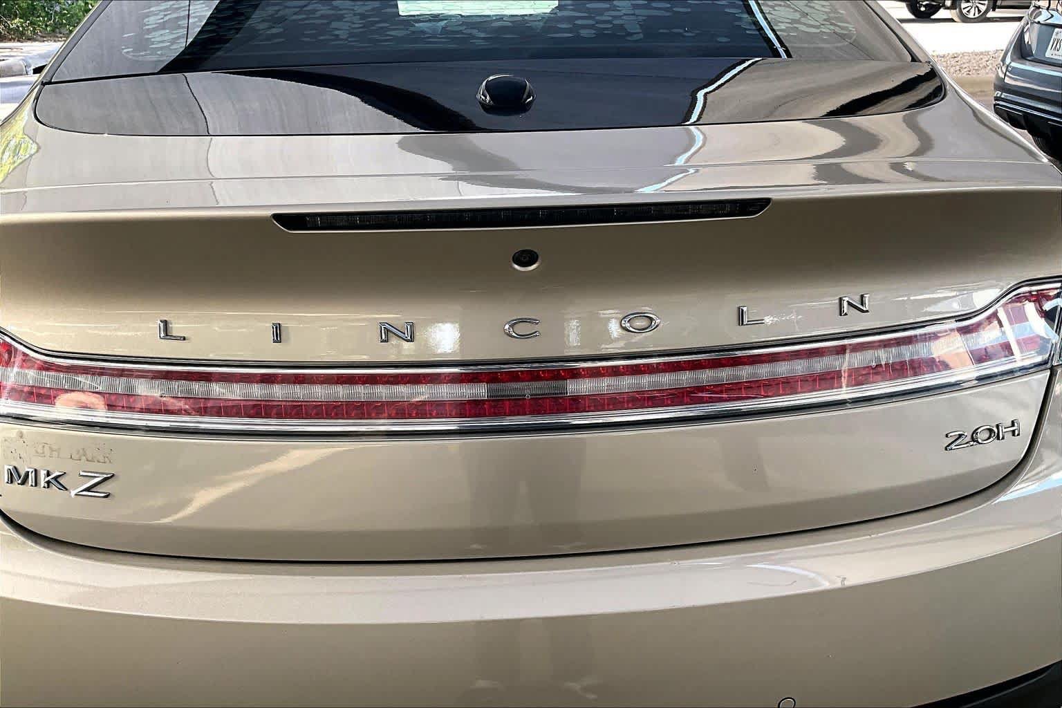 Used 2017 Lincoln MKZ Reserve w/ Technology Package FWD image 31