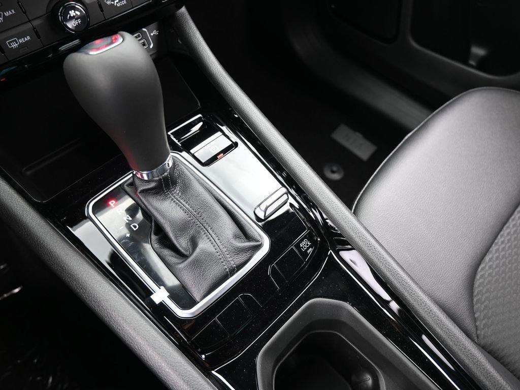 Used 2026 Jeep Compass Latitude AWD/4WD image 22