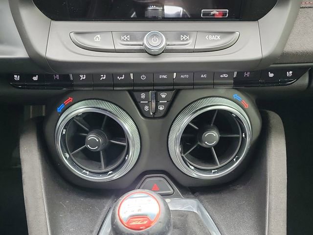 Used 2018 Chevrolet Camaro ZL1 image 29