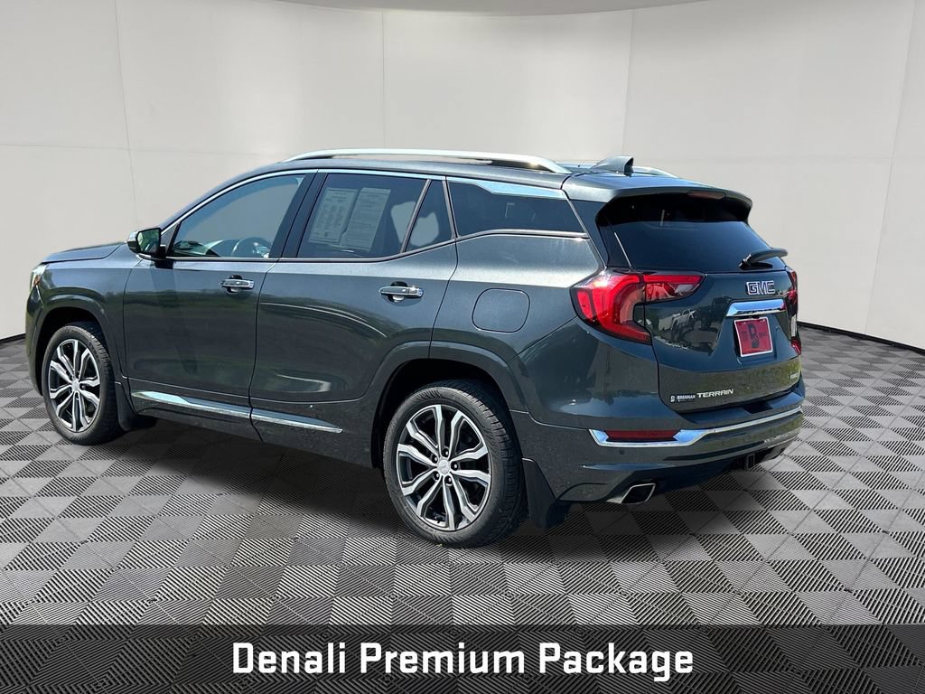 Certified 2020 GMC Terrain Denali w/ Denali Premium Package AWD/4WD image 3