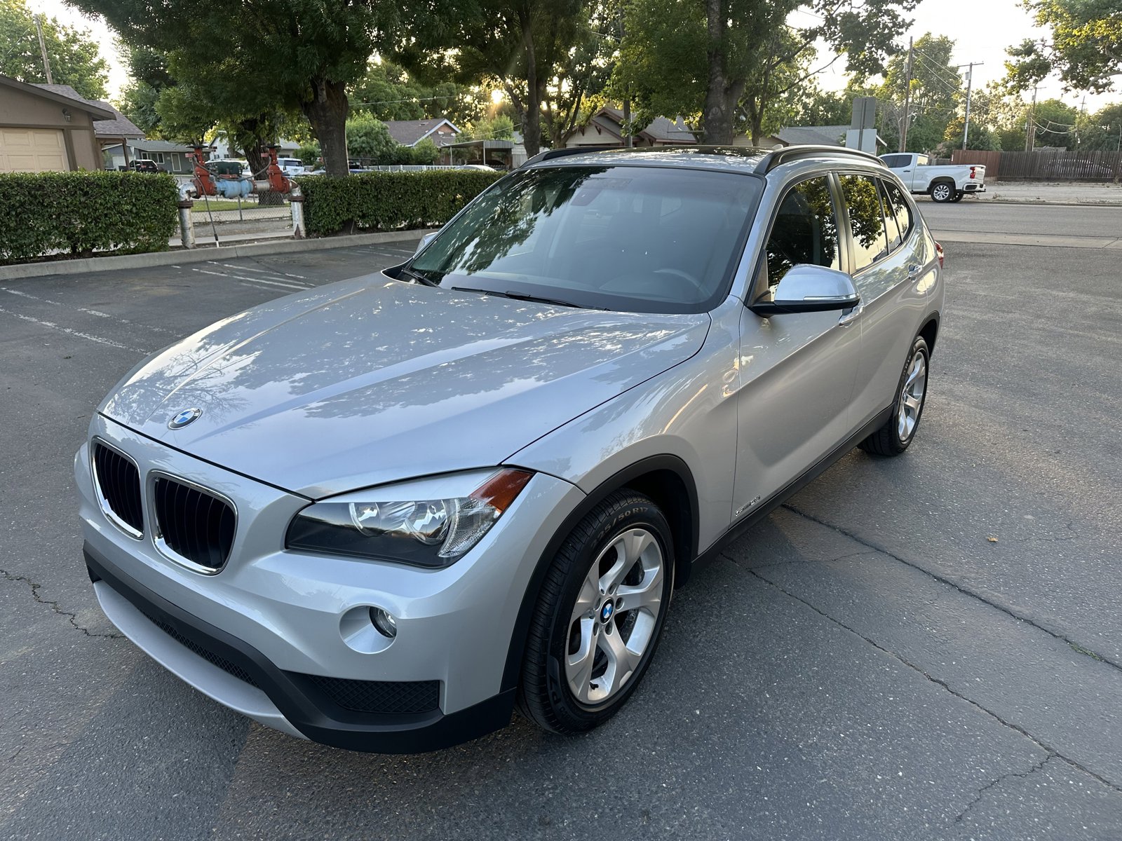Used 2014 BMW X1 sDrive28i image 1
