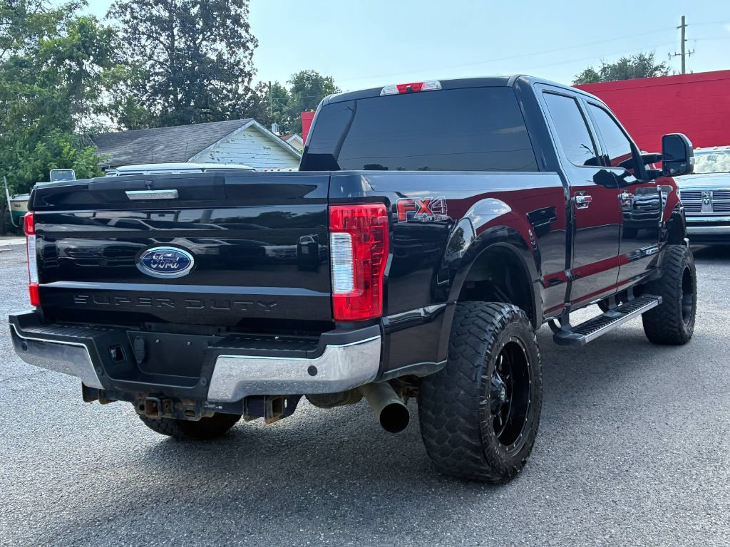 Used 2017 Ford F250 XLT w/ XLT Premium Package AWD/4WD image 5