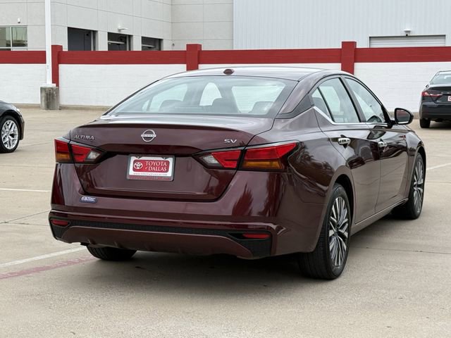 Used 2024 Nissan Altima 2.5 SV FWD image 4