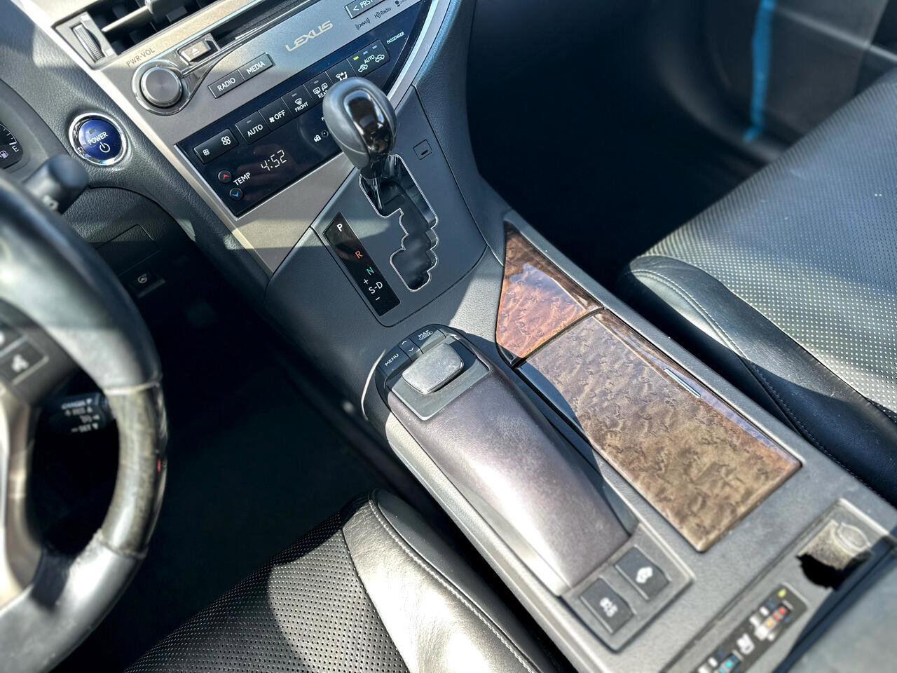 Used 2013 Lexus RX 450h AWD image 18