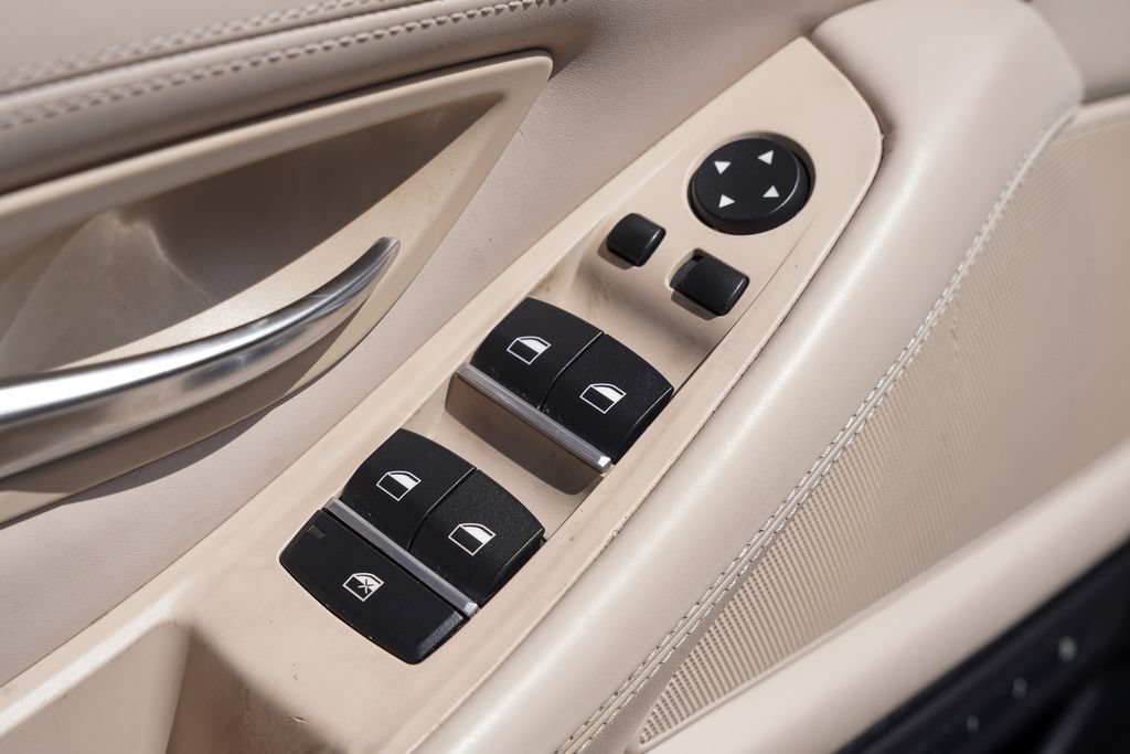 Used 2014 BMW 528i Sedan RWD image 28