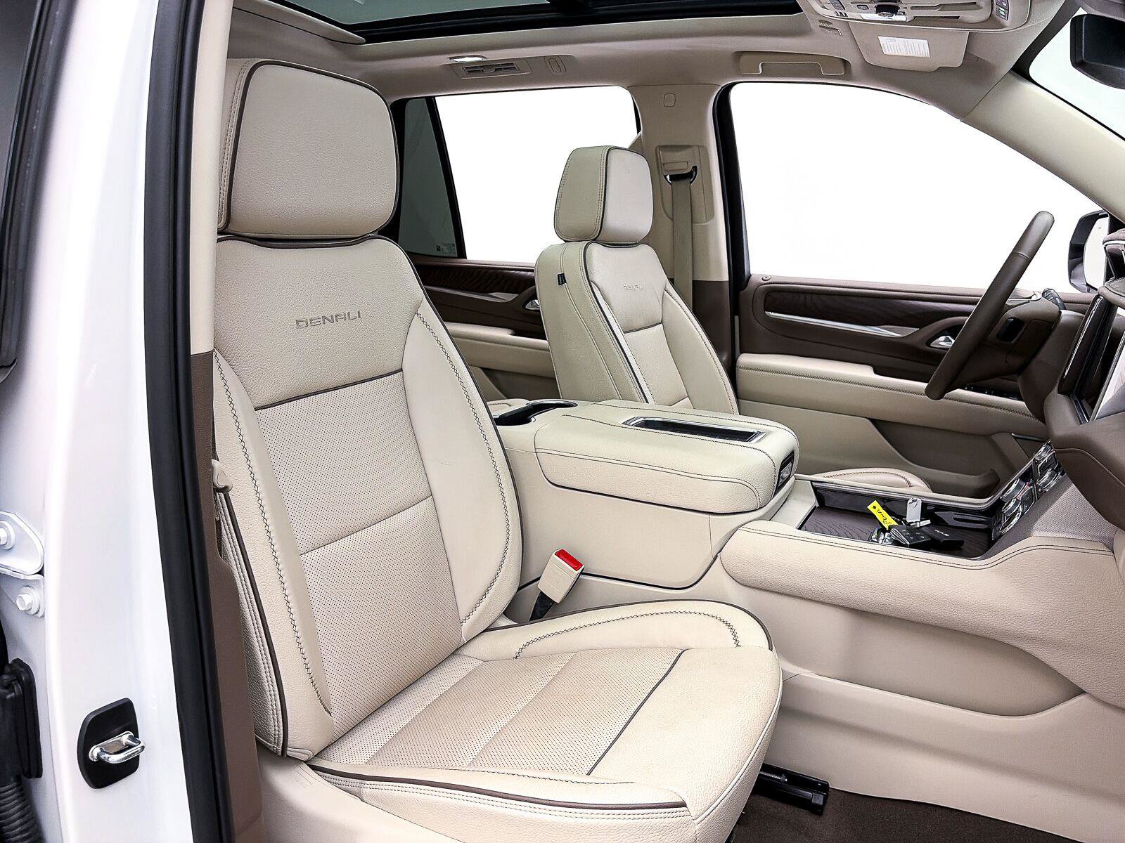 Used 2024 GMC Yukon Denali w/ Max Trailering Package AWD/4WD image 39