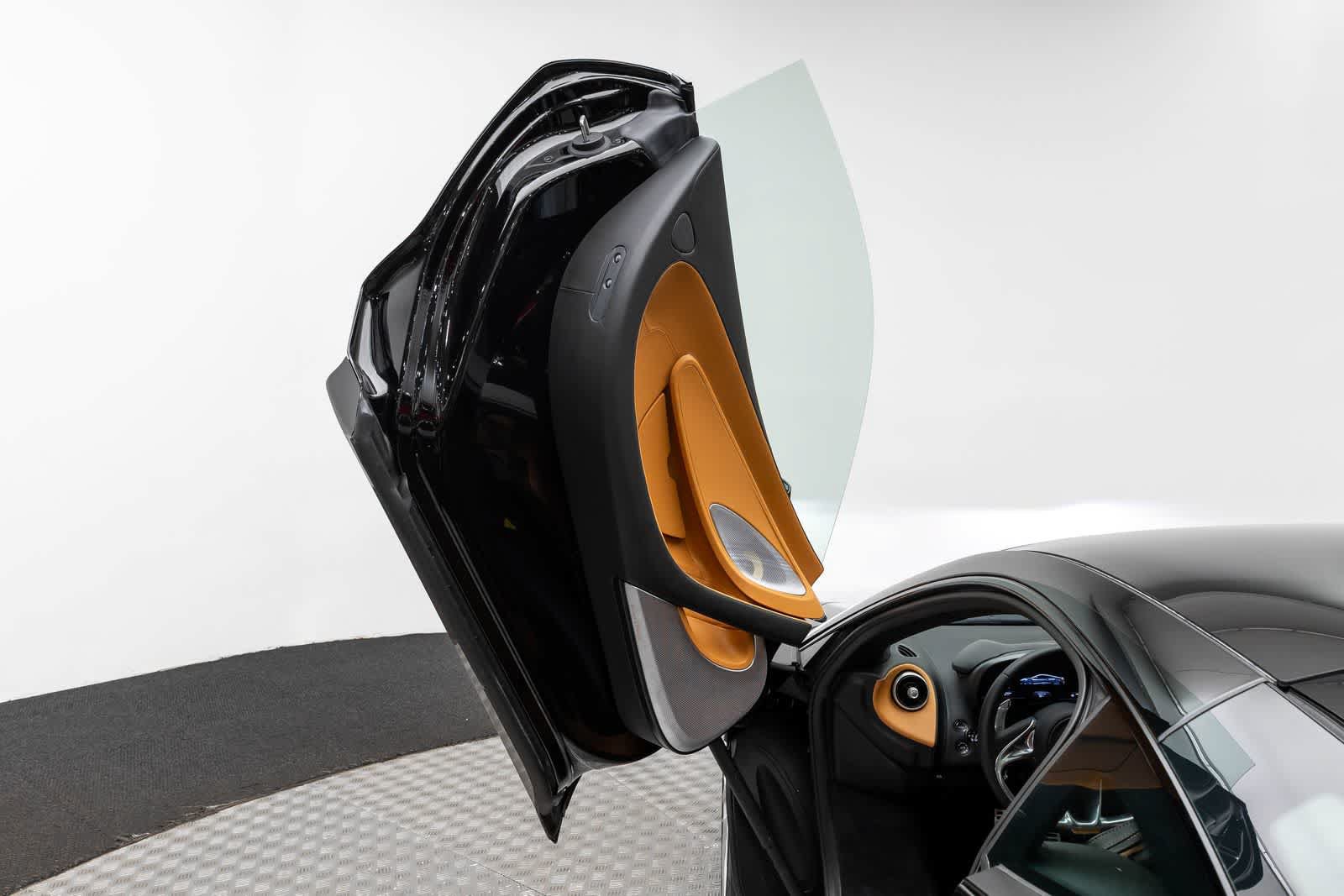 Used 2026 McLaren GTS RWD image 21