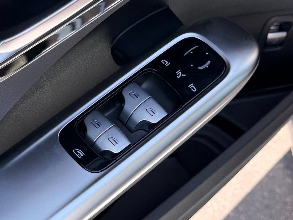 New 2026 Mercedes-Benz C 300 Sedan image 18