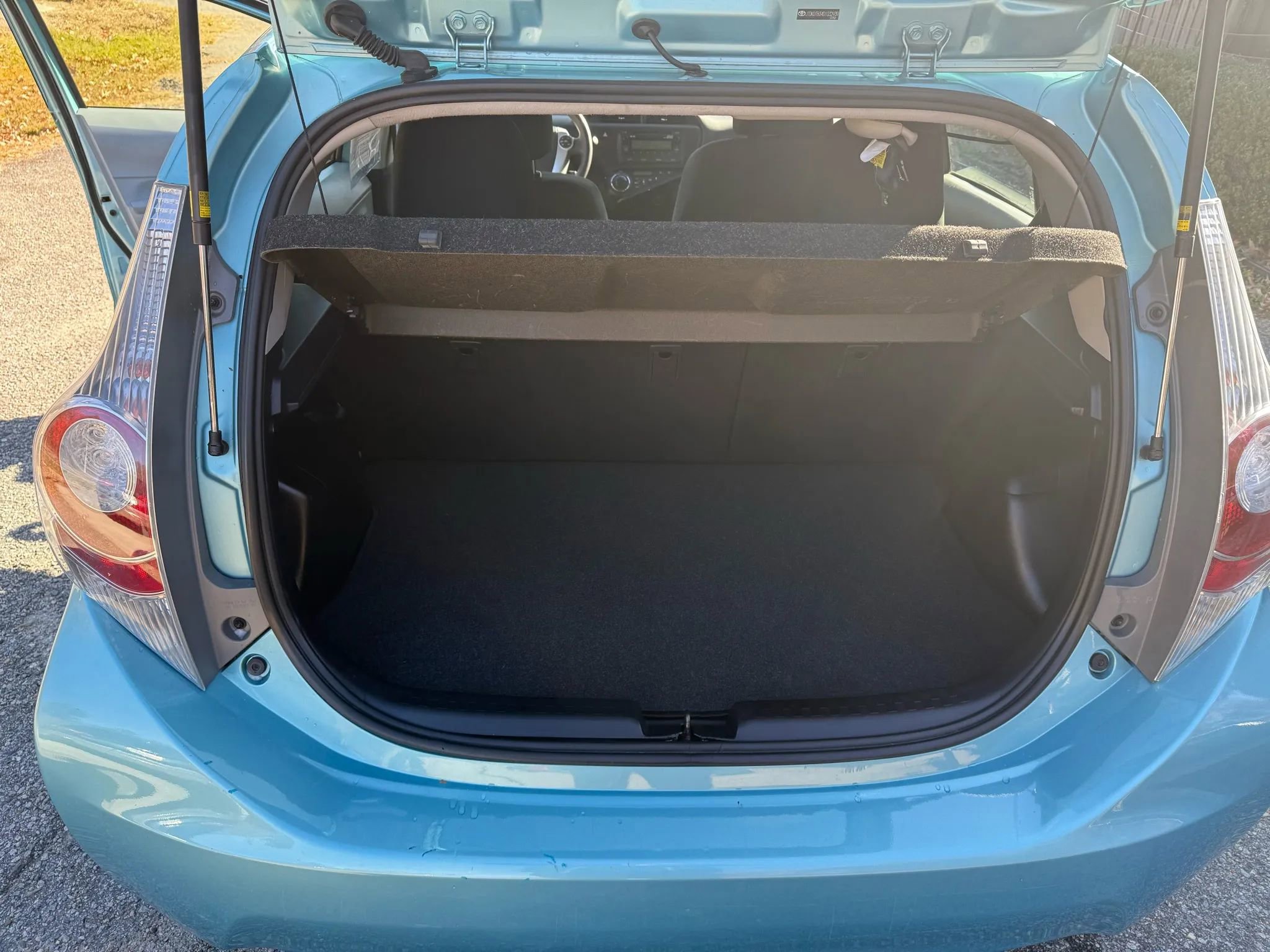 Used 2013 Toyota Prius C Three image 24