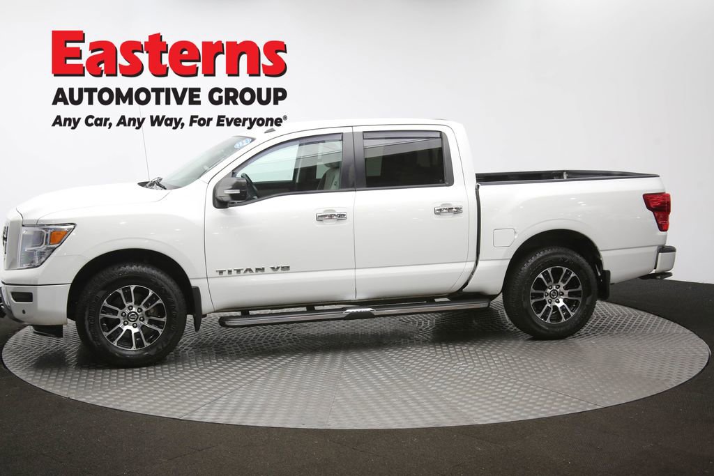 Used 2020 Nissan Titan SV w/ SV Convenience Package image 61