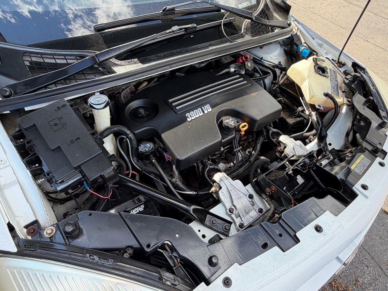 Used 2008 Chevrolet Uplander w/ Climate Package image 33