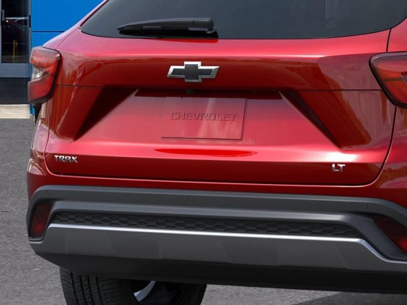 New 2026 Chevrolet Trax LT w/ Driver Confidence Package FWD image 14