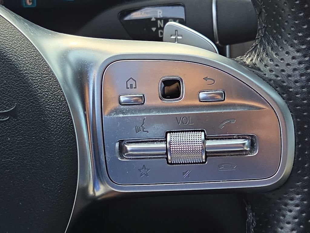 Used 2020 Mercedes-Benz C 300 Sedan image 26