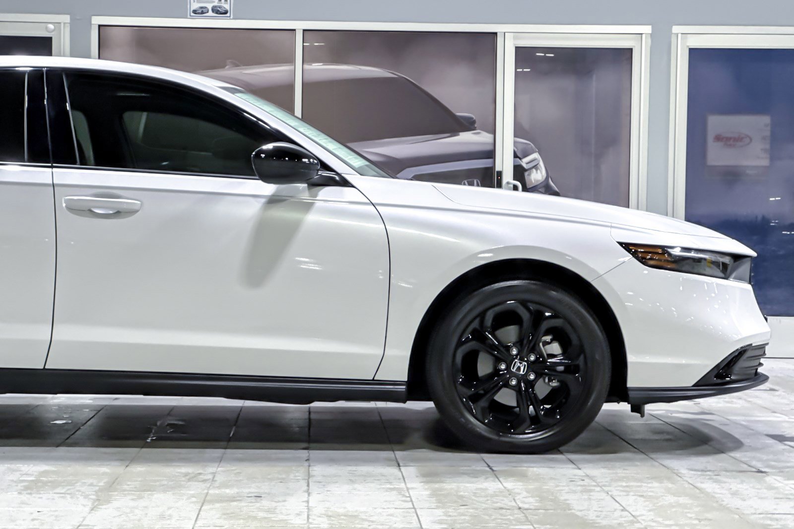 Used 2025 Honda Accord SE image 33