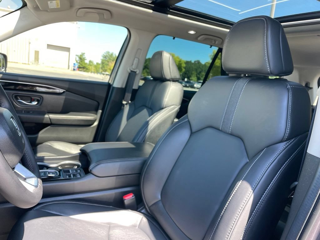 Certified 2025 Honda Pilot Touring image 26