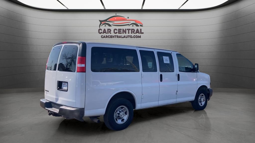 Used 2019 Chevrolet Express 2500 LS image 5