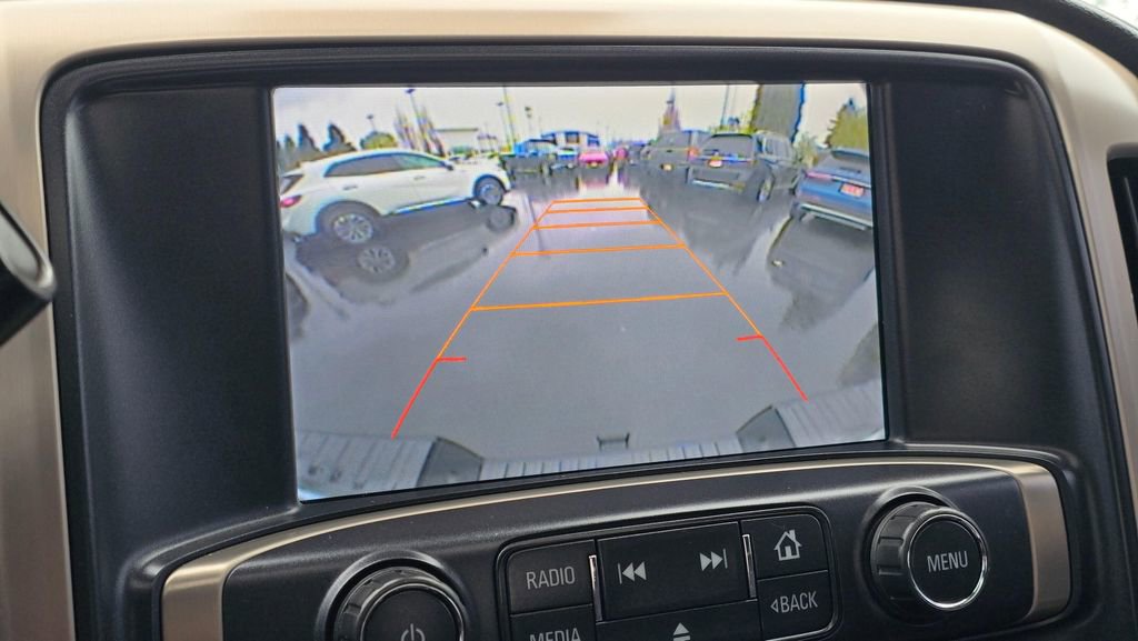 Used 2015 GMC Sierra 2500 Denali w/ Duramax Plus Package AWD/4WD image 32