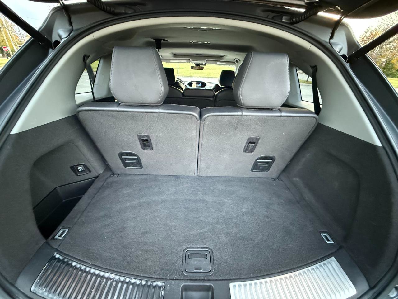 Used 2018 Acura MDX SH-AWD w/ Technology Package image 28