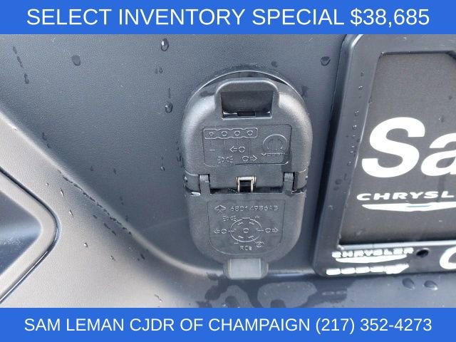 New 2025 Jeep Gladiator Sport image 22