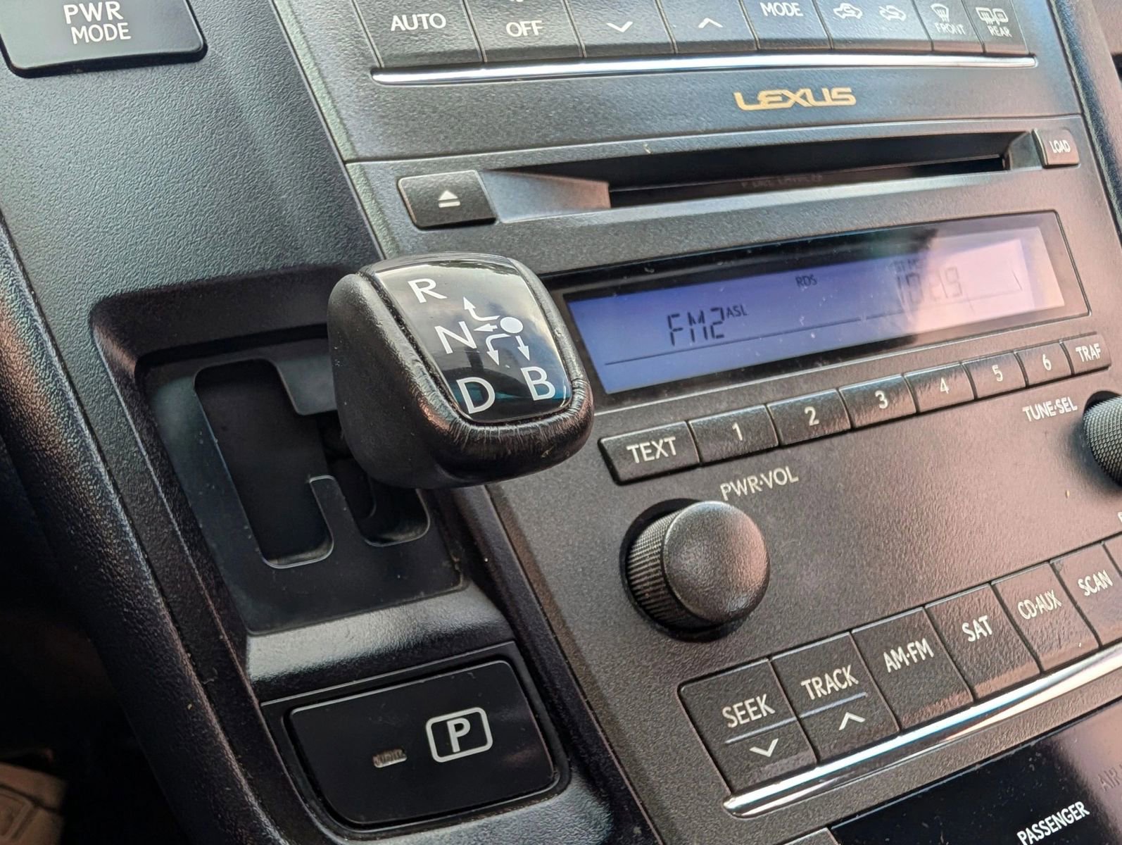 Used 2010 Lexus HS 250h FWD image 38