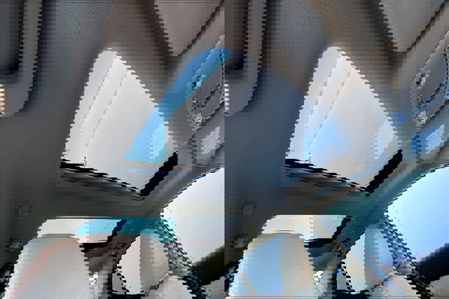 Used 2019 Nissan Maxima 3.5 SL w/ Floor Mat Group image 13