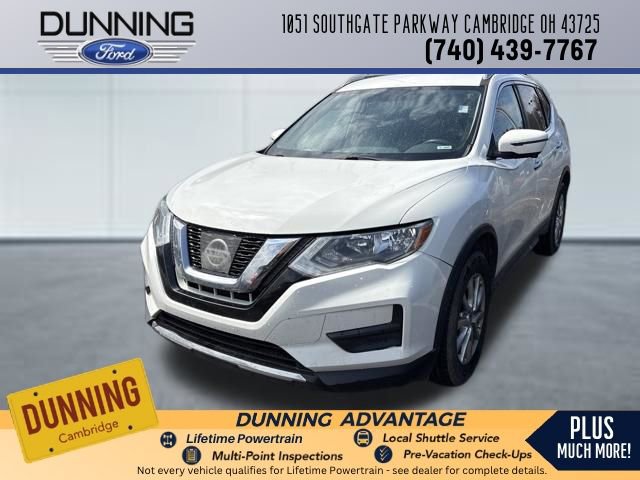 Used 2017 Nissan Rogue SV w/ SV Premium Package image 1