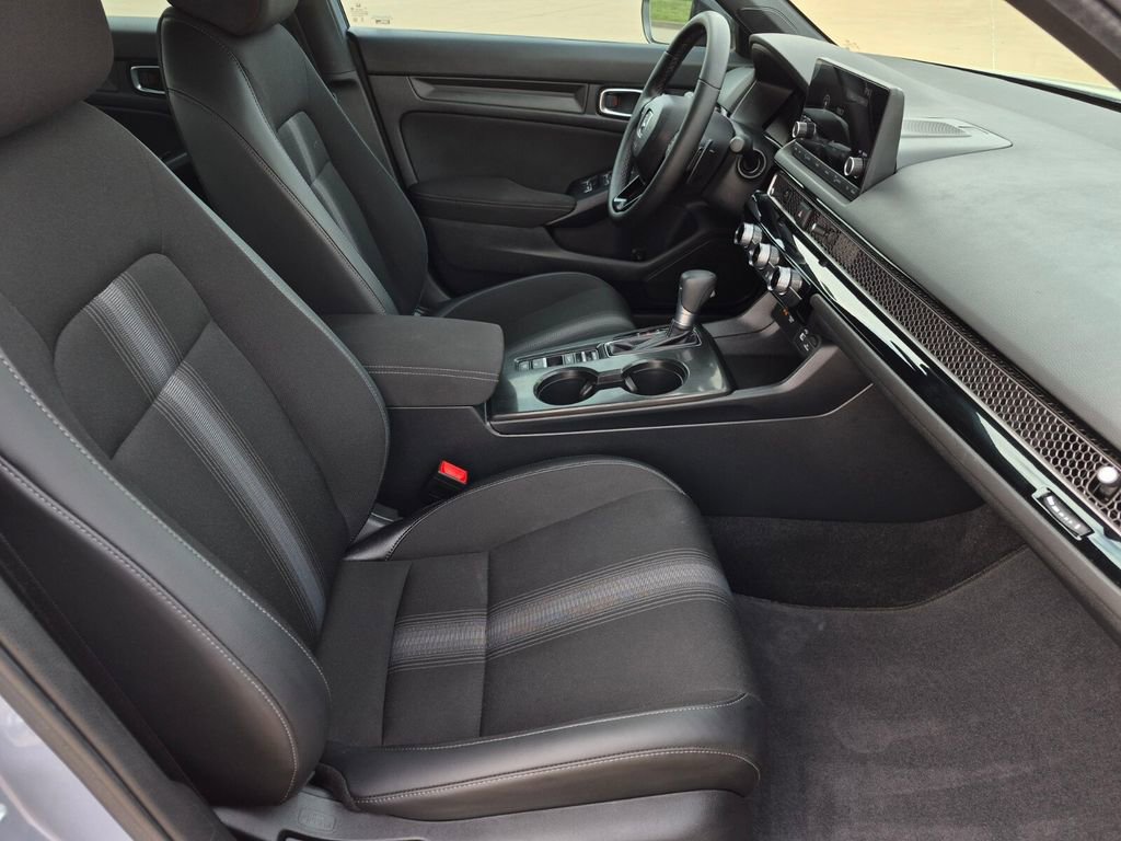 Used 2024 Honda Civic Sport image 35
