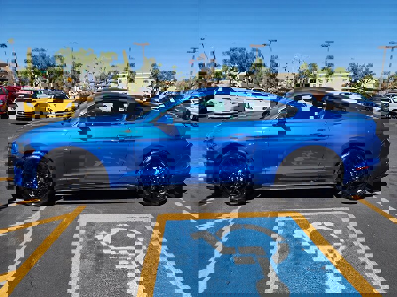 Used 2019 Ford Mustang Coupe w/ Equipment Group 101A image 6