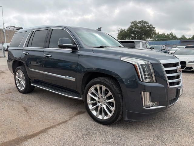 Used 2019 Cadillac Escalade Luxury RWD image 1