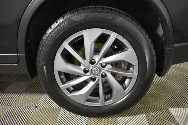 Used 2016 Nissan Rogue SL AWD/4WD image 40