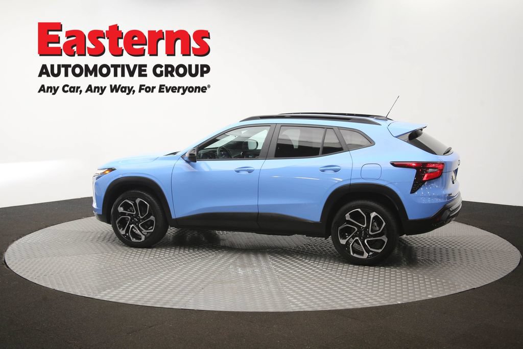 Used 2024 Chevrolet Trax RS w/ Driver Confidence Package FWD image 61